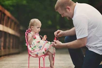 Ảnh ngọt ngào "con gái là người tình kiếp trước của bố"