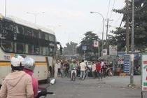 Đổ xô về quê ăn Tết sớm