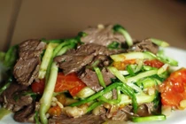 Những món ngon từ rau cần giòn giòn lạ miệng