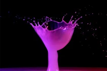 Nghệ thuật điêu khắc bằng chất lỏng “độc nhất, vô nhị“