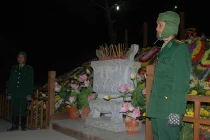 Những người trắng đêm canh giấc ngủ cho Đại tướng