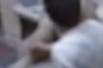 Kỷ luật đảng vì đặt camera trong nhà vệ sinh nữ