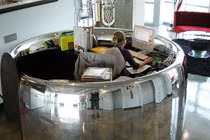 Độc chiêu xài máy bay “hết đát“... thu lợi "khủng"