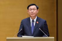 Chủ tịch Quốc hội ký chứng thực Luật đất đai (sửa đổi)