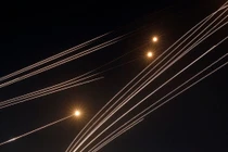 UAV phóng từ Lebanon tấn công nhà riêng của Thủ tướng Israel