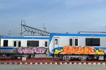 Metro số 1 TP HCM bị mất cắp thiết bị, toa tàu bị bôi bẩn