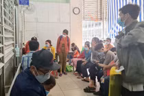 Vì sao bệnh viện thiếu thuốc, bệnh nhân ghép thận phải tự mua? 