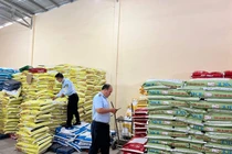 Bạc Liêu: 3 tấn thức ăn chăn nuôi hết hạn bị tạm giữ