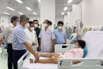 Cứu sống bệnh nhi sốc sốt xuất huyết nặng tổn thương đa cơ quan