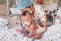 Bị chẩn đoán nhầm, nhiều trẻ nhũ nhi nguy kịch vì sốt xuất huyết