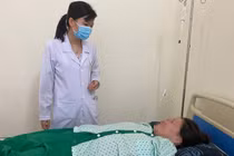 Tưởng béo bụng, đi khám phát hiện 4 khối u to