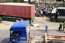 TP HCM: Khiếp đảm tai nạn liên tiếp ở nút giao “tử thần“
