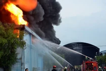 TP HCM: Hoả hoạn kinh hoàng tại công ty nệm, thiệt hại 85 tỷ đồng 