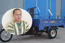 Ông chủ giàu có đi ăn trộm tài sản... người nghèo