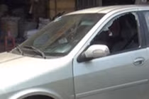 Tài xế mất tích bí ẩn bỏ lại chiếc xe đầy máu?