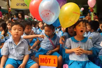 Ảnh đáng yêu những cô cậu trò nhỏ ngày đầu vào lớp 1