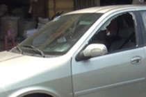 Tài xế mất tích bí ẩn bỏ lại chiếc xe đầy máu?