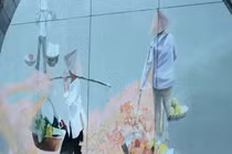 Hà Nội: Cận cảnh vỉa hè mặt vòm phố Phùng Hưng đang “lột xác” nhanh chóng