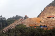 Vì sao dự án khu du lịch tâm linh Lũng Cú bị tạm đình chỉ?