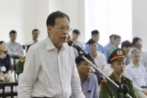 Ông Phùng Đình Thực bán nhà khắc phục hậu quả