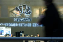 Mỹ hoãn lệnh cấm công nghệ của Huawei thêm 2 năm