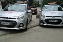 Chùm ảnh: Taxi dừng đỗ vô tội vạ, đại náo đường phố Hà Nội