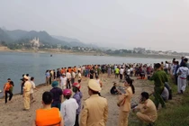 Hòa Bình: Thương tâm 8 học sinh đuối nước trên sông Đà