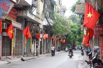 Ảnh không khí 2/9 yên bình, người dân đi chơi từ sáng sớm