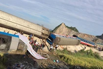 Tai nạn tàu hỏa ở Thanh Hóa: Triệu tập nhân viên trực gác chắn