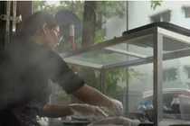 Đi bán bánh cuốn, giảng viên đại học kiếm lời 500 triệu/tháng