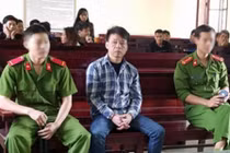 Hiếp dâm bé gái 8 tuổi, yêu râu xanh lĩnh án