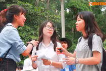 Ảnh thí sinh cười tươi, tự tin điểm cao môn Ngữ văn