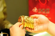 Giá vàng hôm nay 22/7, chốt kỳ tăng mạnh, lập mức giá mới