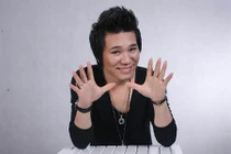 Khởi tố ca sĩ Châu Việt Cường vụ nhét tỏi khiến cô gái tử vong