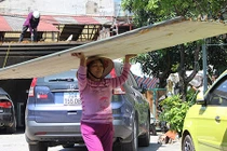 Cận cảnh cưỡng chế hàng chục nhà hàng trên đường Nguyễn Khánh Toàn