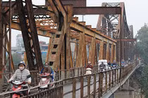 Không khí lạnh suy yếu, Hà Nội hửng nắng nhưng vẫn rét