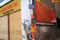 Loạn biển quảng cáo làm nhếch nhác phố kiểu mẫu Hà Nội