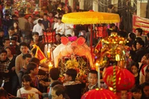 Độc đáo lễ hội rước “ông lợn” khổng lồ tại làng La Phù 