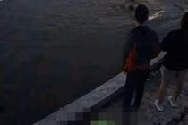 Cặp sinh viên cãi nhau, nhảy hồ tự tử ở Hà Nội