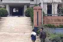 Tình tiết mới việc hiệu trưởng "lọt" quy trình lên sếp Phòng Nội vụ