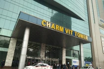 Bảo vệ tòa nhà Charmvit Tower đánh người: Đề nghị công an vào cuộc