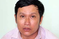 Rùng mình tội ác kẻ chích điện giết vợ, đâm chết con