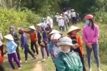 Bà sát hại cháu gái ở Nghệ An: Rợn người cảnh bà nội thực nghiệm hành vi giết cháu