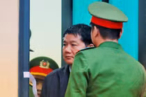 Câu trả lời bất ngờ của ông Thăng với luật sư về EPC 33