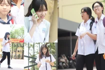 Chùm ảnh: Vẻ đẹp tinh khôi của những nữ sinh đi thi lớp 10