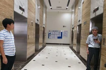 "Bê bối" của Cty Lạc Hồng: Vi phạm HĐ, ăn bớt thang máy... dư luận "ngao ngán"