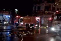 Hỏa hoạn thiêu rụi chi nhánh Ngân hàng VPBank ở Quảng Bình