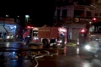 Hỏa hoạn thiêu rụi chi nhánh Ngân hàng VPBank ở Quảng Bình