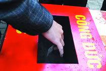 Hòm tiền công đức ở Đền Thượng “bốc hơi” hơn 200 triệu đồng