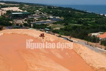Cận cảnh mỏ titan băm nát bãi biển Bình Thuận